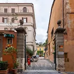 Exentia - Private Garden With Jacuzzi Near Spanish Steps, Via Margutta - 别墅 *