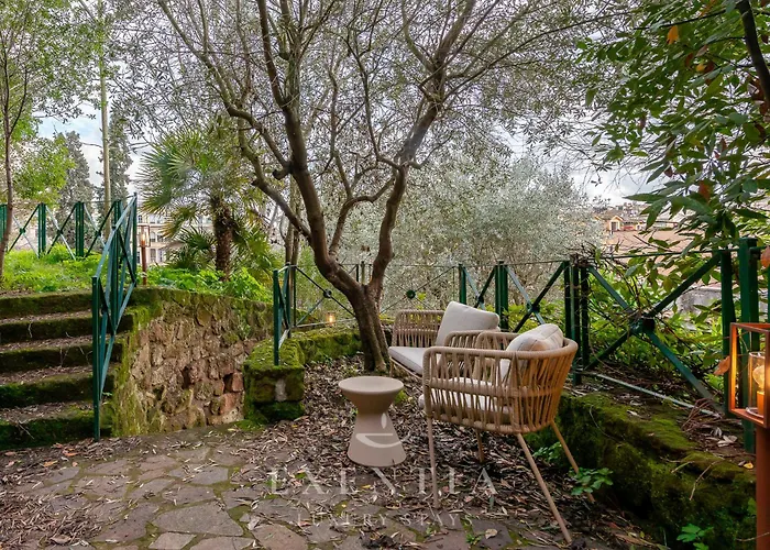 Exentia Stays - Private Garden Villa With Jacuzzi Near Spanish Steps, Via Margutta - Rome