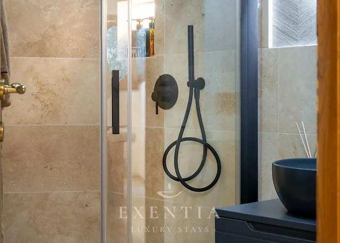 Exentia Stays - Private Garden Villa With Jacuzzi Near Spanish Steps, Via Margutta - Rome ヴィラ *