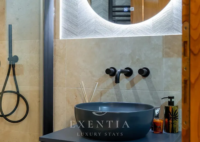 Exentia Stays - Private Garden Villa With Jacuzzi Near Spanish Steps, Via Margutta - Rome * ローマ